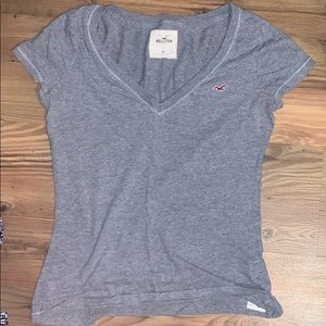 Hollister grey tee